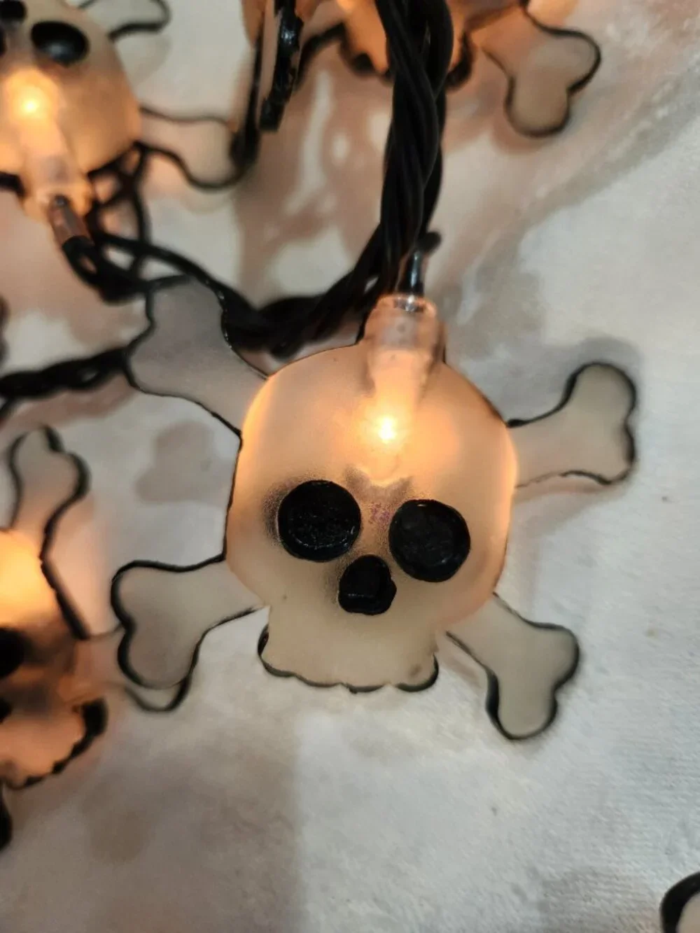 Halloween Skull Light String Set of 20 Skulls